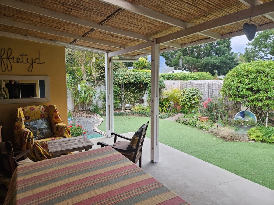 3 Bedroom Property for Sale in Loerie Park Western Cape